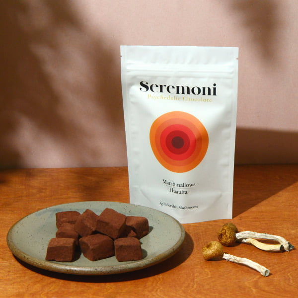 Seremoni-Psilocybin-Mushroom-Chocolate-Marshmallows-Edibles-Plate
